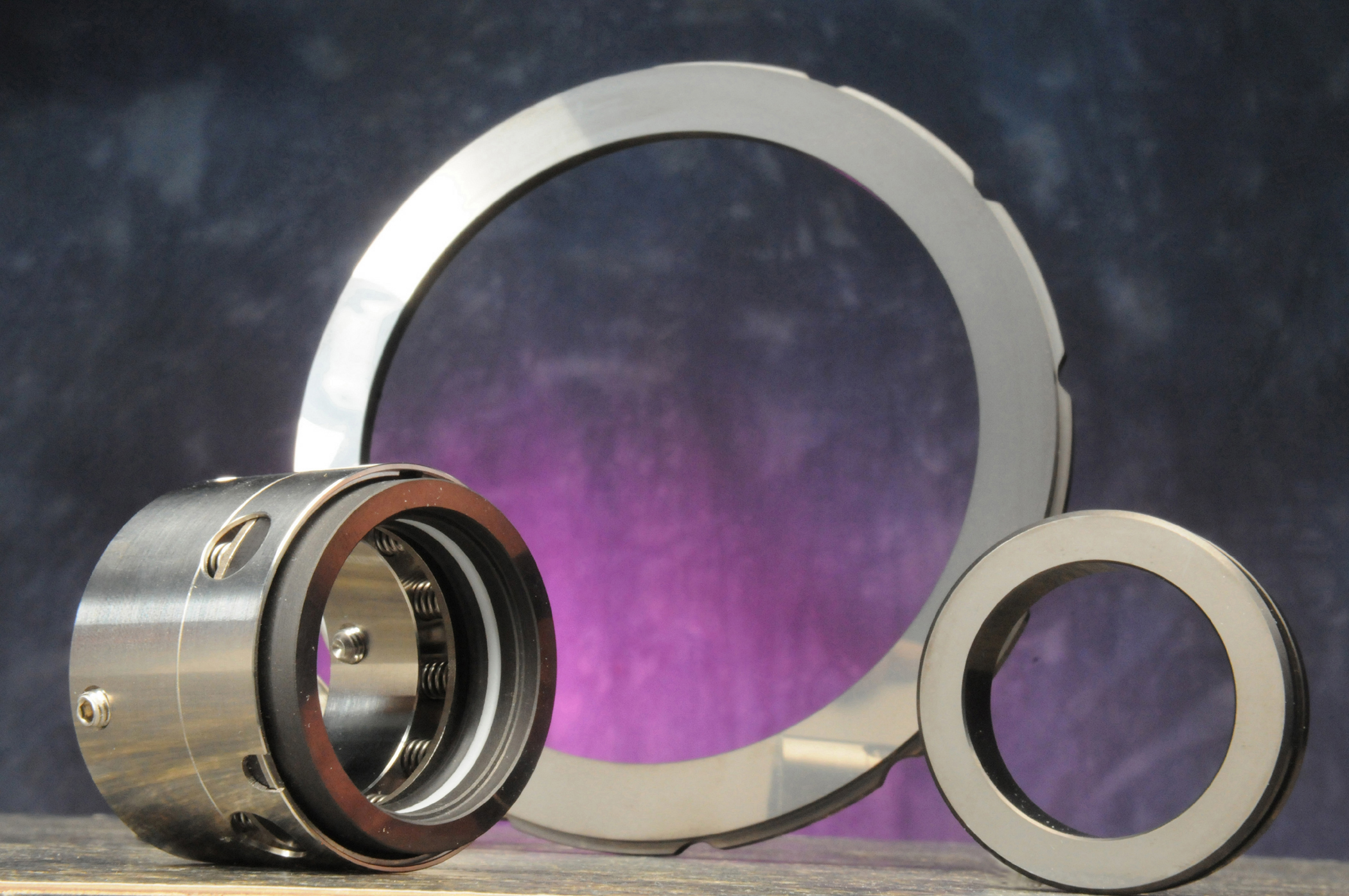 ultrananocrystalline diamond-coated pump seals